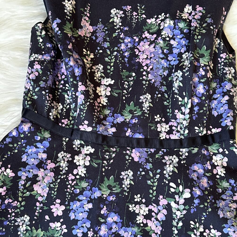 Women's Hobbs London Fit and Flare Dress in US size 6 - Picture 10 of 12
